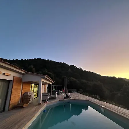 Magnifique Avec Piscine Et Jacuzzi ヴィラ