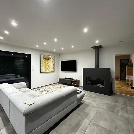 Magnifique Avec Piscine Et Jacuzzi * アラタ