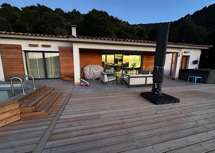 Magnifique Avec Piscine Et Jacuzzi