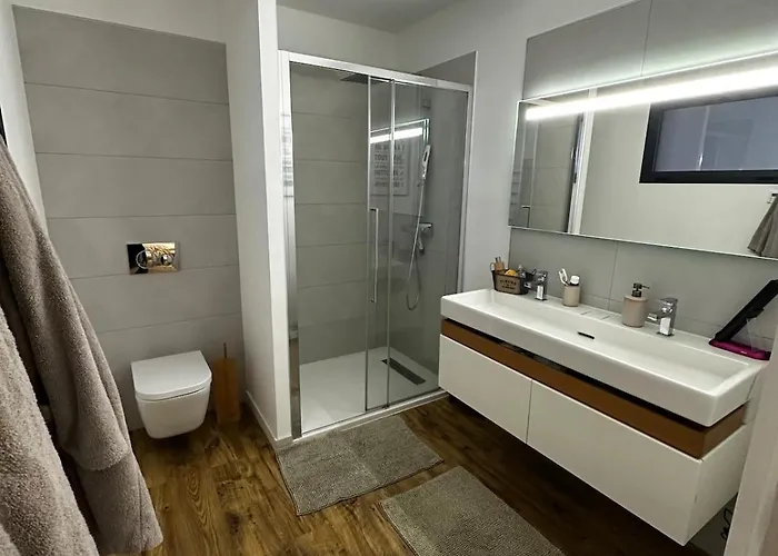 Vila Magnifique Avec Piscine Et Jacuzzi *