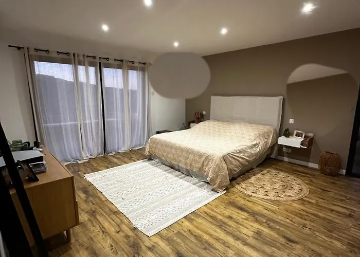 Magnifique Avec Piscine Et Jacuzzi * Alata